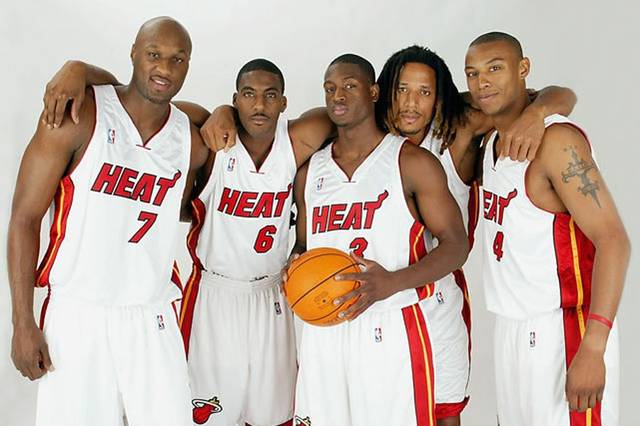 一边是靠细 一边是靠细